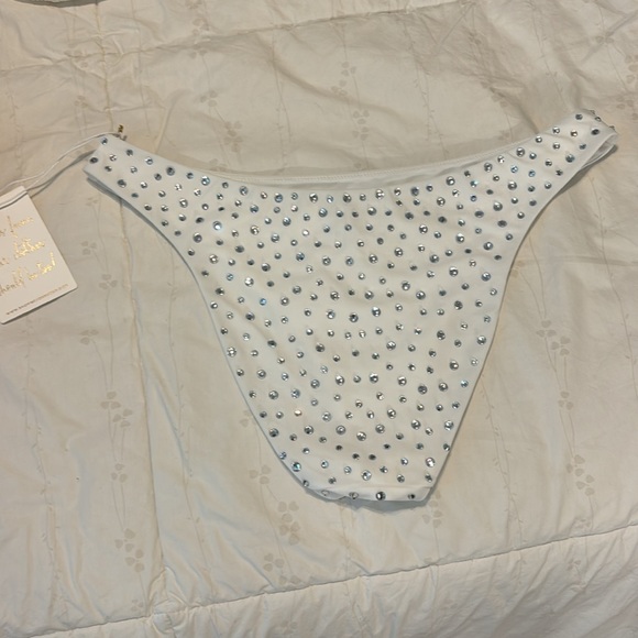 NWT Show Me Your Mumu Cozumel Bottom with Rhinestones - Picture 3 of 4